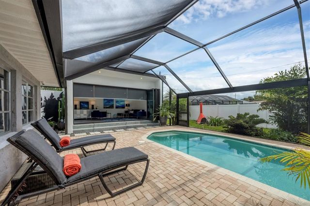 527 BELLAIRE DRIVE, Venice, FL 34293
