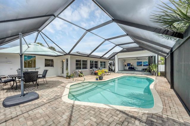 527 BELLAIRE DRIVE, Venice, FL 34293