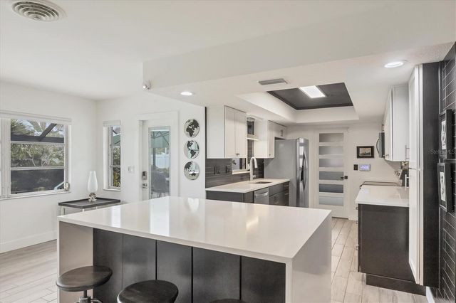 527 BELLAIRE DRIVE, Venice, FL 34293