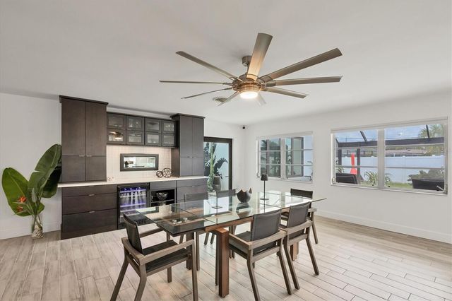 527 BELLAIRE DRIVE, Venice, FL 34293