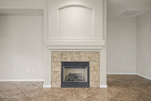 1283 W Vinovo Pass, Oro Valley, AZ 85755