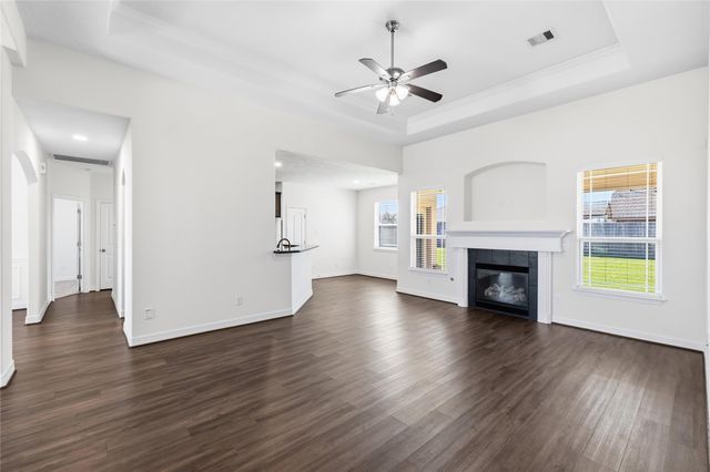 11711 Diamond Court, Mont Belvieu, TX 77535