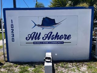 8015 SE Fairchild Way, Hobe Sound, FL 33455