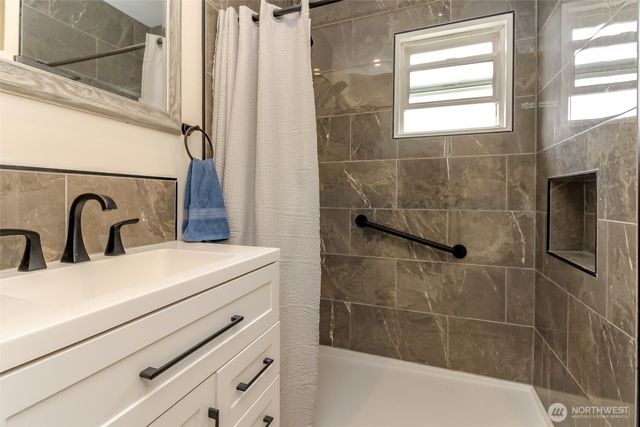 414 7th Street SW, Puyallup, WA 98374