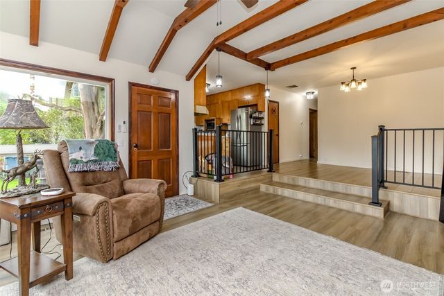 414 7th Street SW, Puyallup, WA 98374