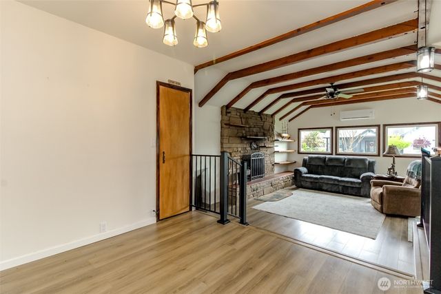 414 7th Street SW, Puyallup, WA 98374