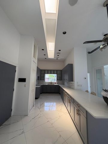 641 NW 28TH Street, Wilton Manors, FL 33311