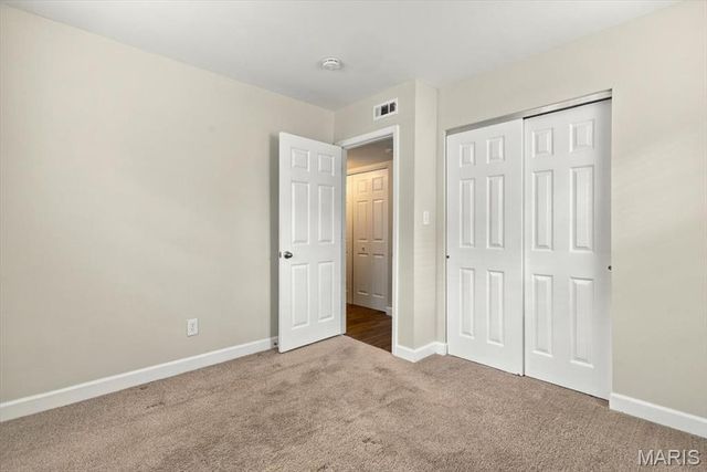 1445 Thrush Place, Brentwood, MO 63144