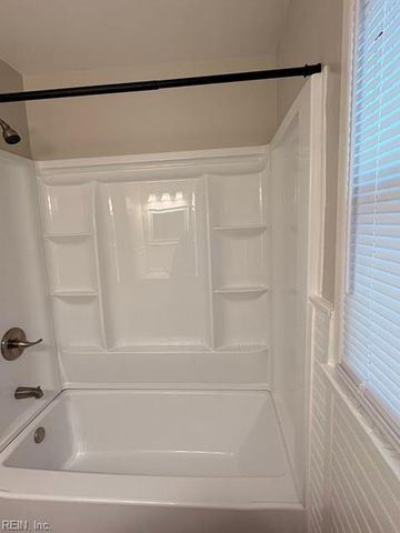 15 Culpepper AVE, Newport News, VA 23606