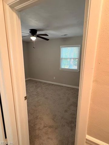 15 Culpepper AVE, Newport News, VA 23606