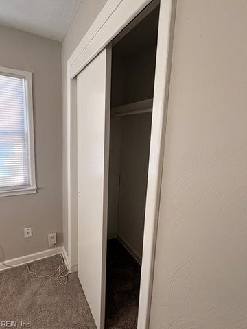 15 Culpepper AVE, Newport News, VA 23606