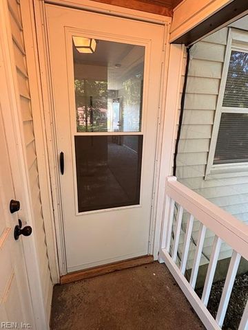 15 Culpepper AVE, Newport News, VA 23606