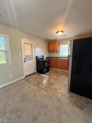 15 Culpepper AVE, Newport News, VA 23606