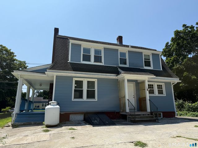 4 Bishop Street, North Haven, CT 06473