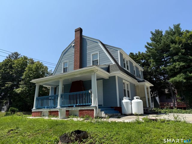 4 Bishop Street, North Haven, CT 06473