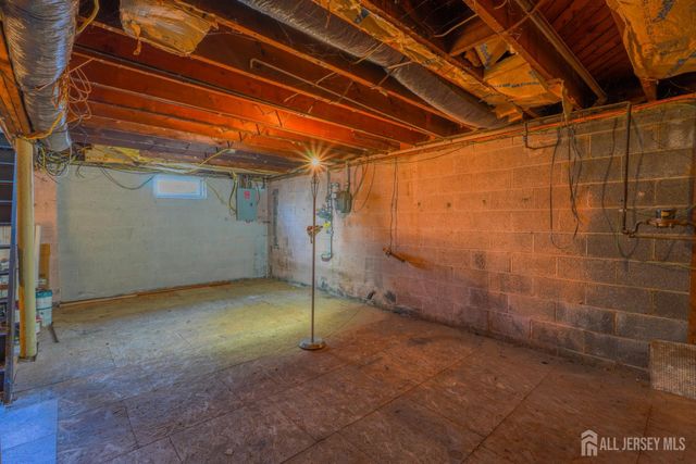 25 Ovington Avenue, Edison, NJ 08817