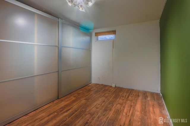 25 Ovington Avenue, Edison, NJ 08817