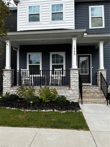 1520 Waltham LN, Newport News, VA 23608