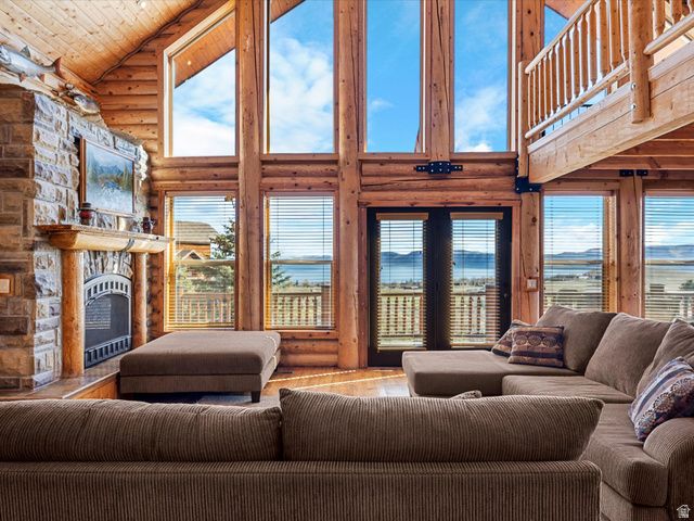 2372 S HIDAWAY CIR, Garden City, UT 84028