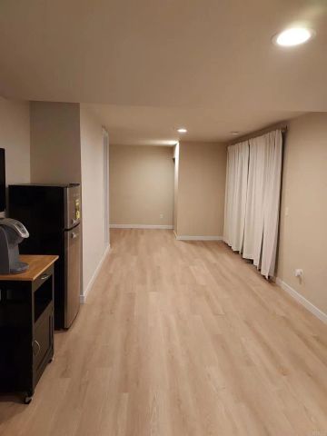 11015 Dutton Drive, La Mesa, CA 91941