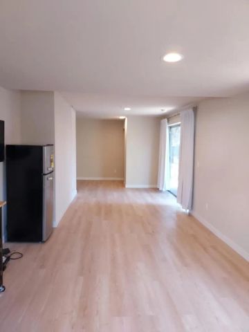 11015 Dutton Drive, La Mesa, CA 91941