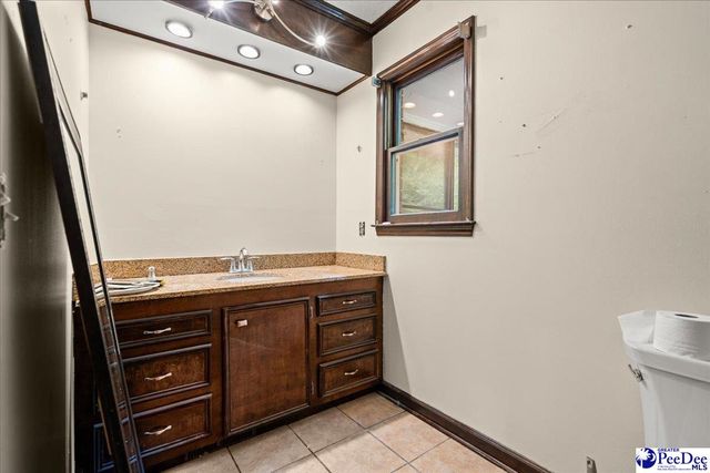 1403 Pheasant Rd, Effingham, SC 29541