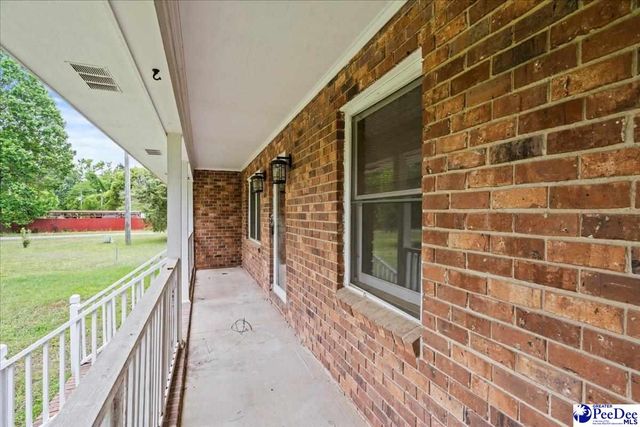 1403 Pheasant Rd, Effingham, SC 29541
