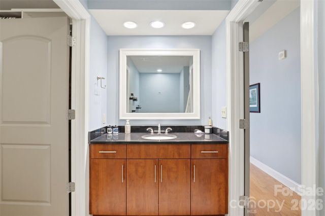 701 Royal Court, Charlotte, NC 28202