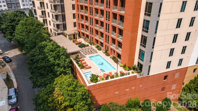 701 Royal Court, Charlotte, NC 28202