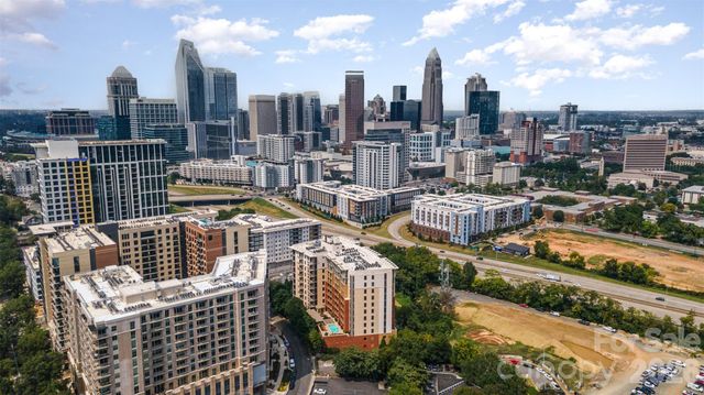 701 Royal Court, Charlotte, NC 28202