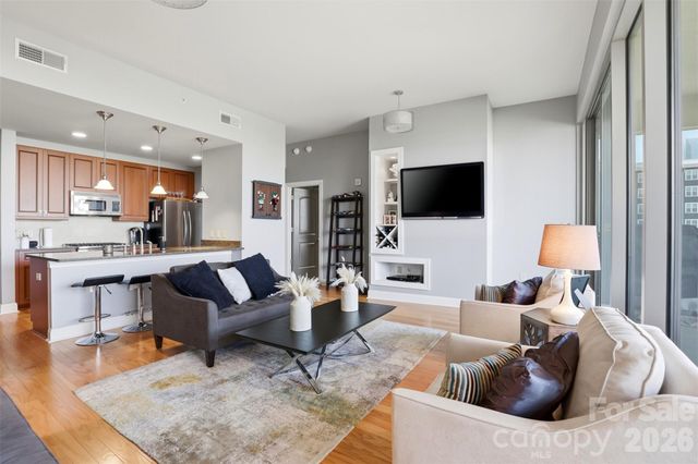 701 Royal Court, Charlotte, NC 28202