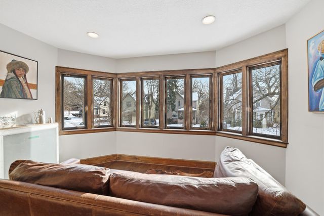 117 Arthur Avenue SE, Minneapolis, MN 55414