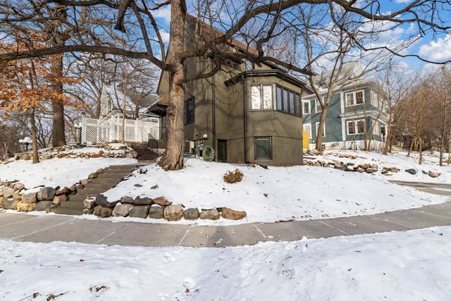 117 Arthur Avenue SE, Minneapolis, MN 55414