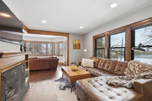 117 Arthur Avenue SE, Minneapolis, MN 55414