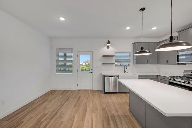 510 Samuel Ridge Drive, Dayton, TX 77535