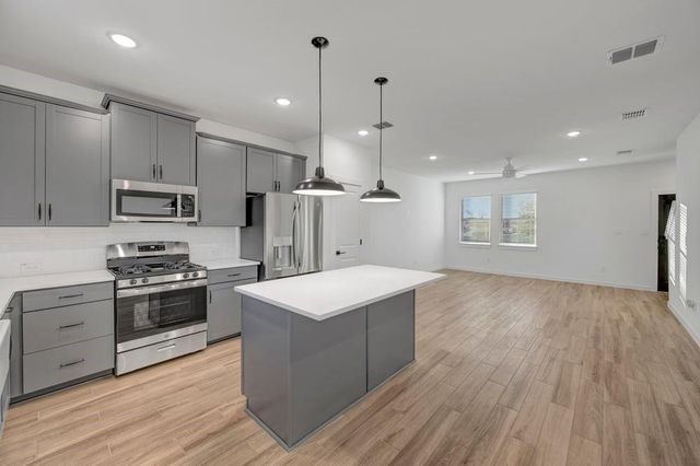 510 Samuel Ridge Drive, Dayton, TX 77535