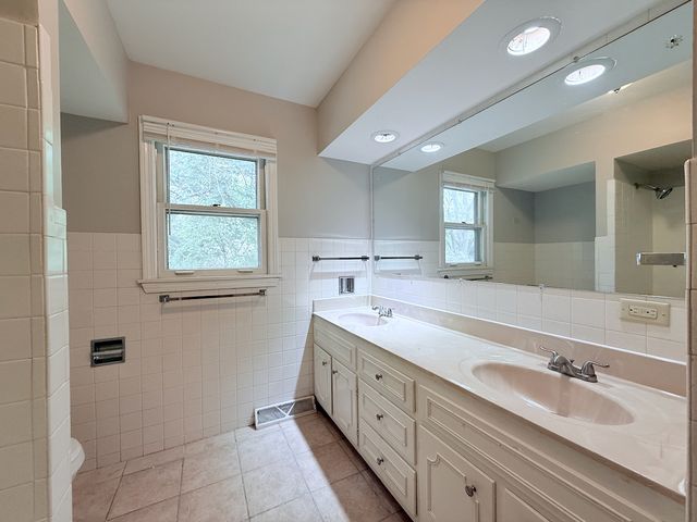 20436 Arcadian Drive, Olympia Fields, IL 60461