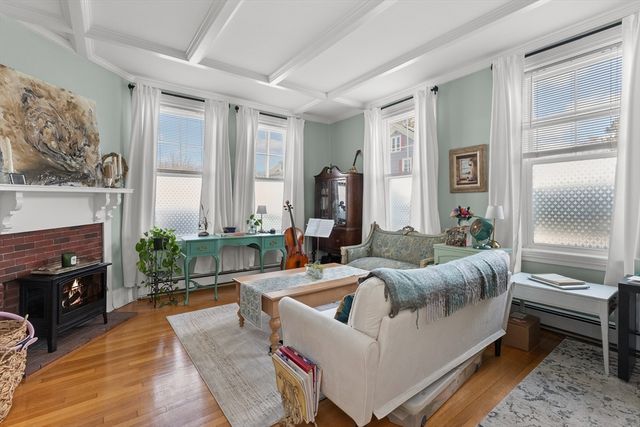 21 Thorndike St. 4, Beverly, MA 01915