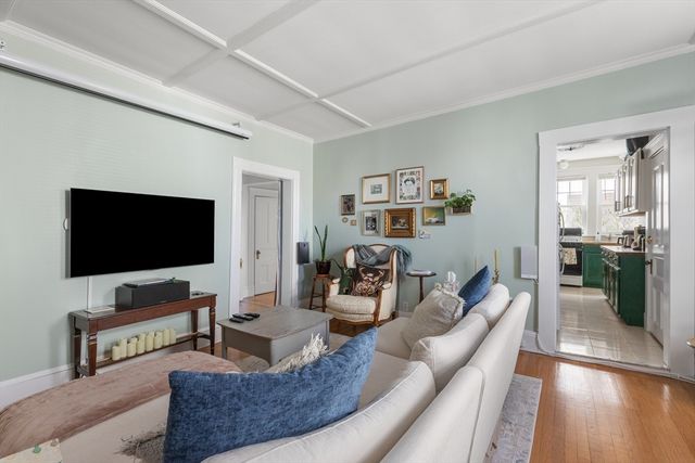 21 Thorndike St. 4, Beverly, MA 01915