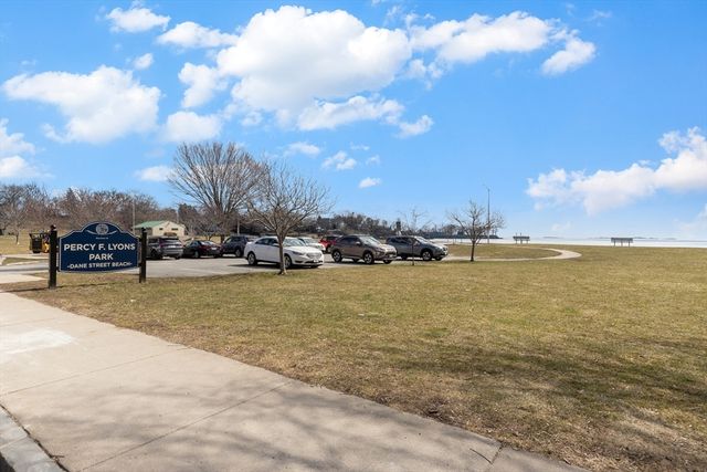 21 Thorndike St. 4, Beverly, MA 01915