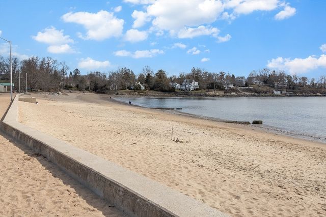 21 Thorndike St. 4, Beverly, MA 01915