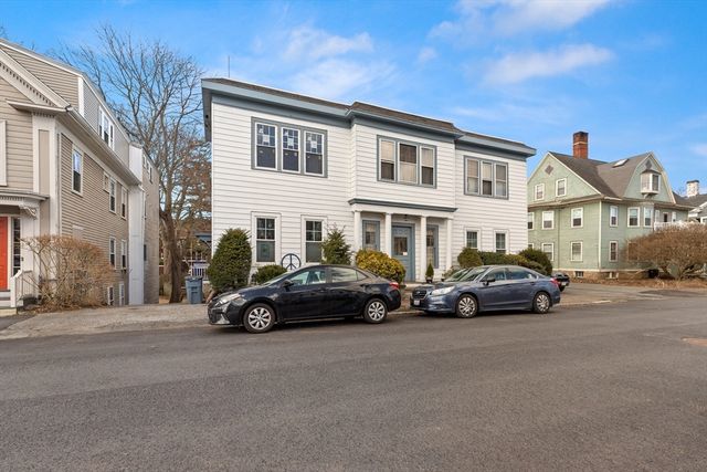 21 Thorndike St. 4, Beverly, MA 01915