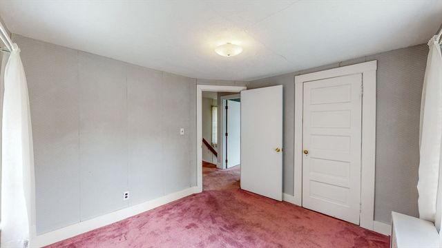 21 Grover St, Walpole, MA 02081