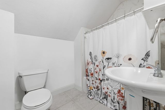 56 N Warren Ave, Brockton, MA 02301