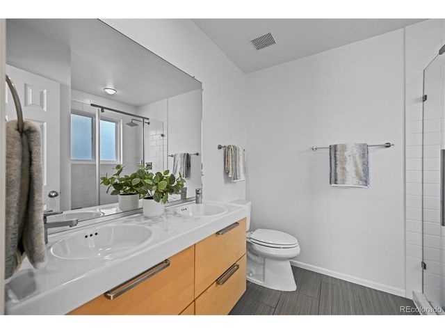 1096 Falcon Ct, Louisville, CO 80027