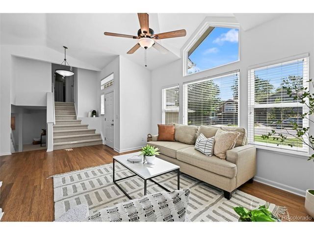 1096 Falcon Ct, Louisville, CO 80027