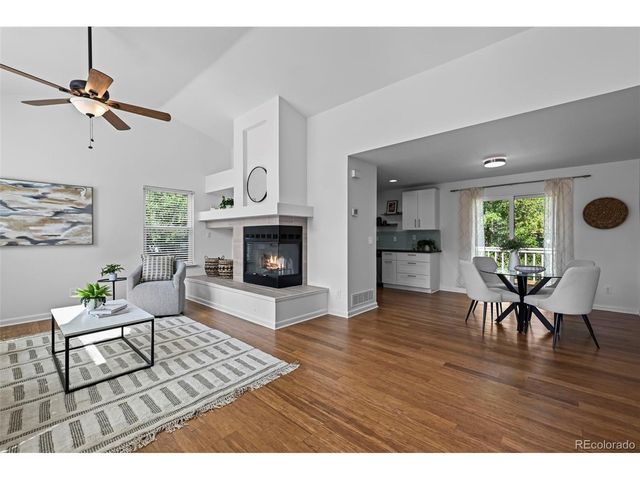 1096 Falcon Ct, Louisville, CO 80027