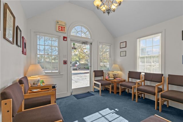 74 Valley Road, Middletown, RI 02842