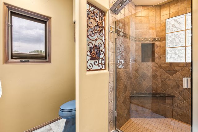 10040 Los Cansados Road NW, Albuquerque, NM 87114