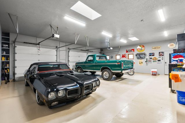 10040 Los Cansados Road NW, Albuquerque, NM 87114